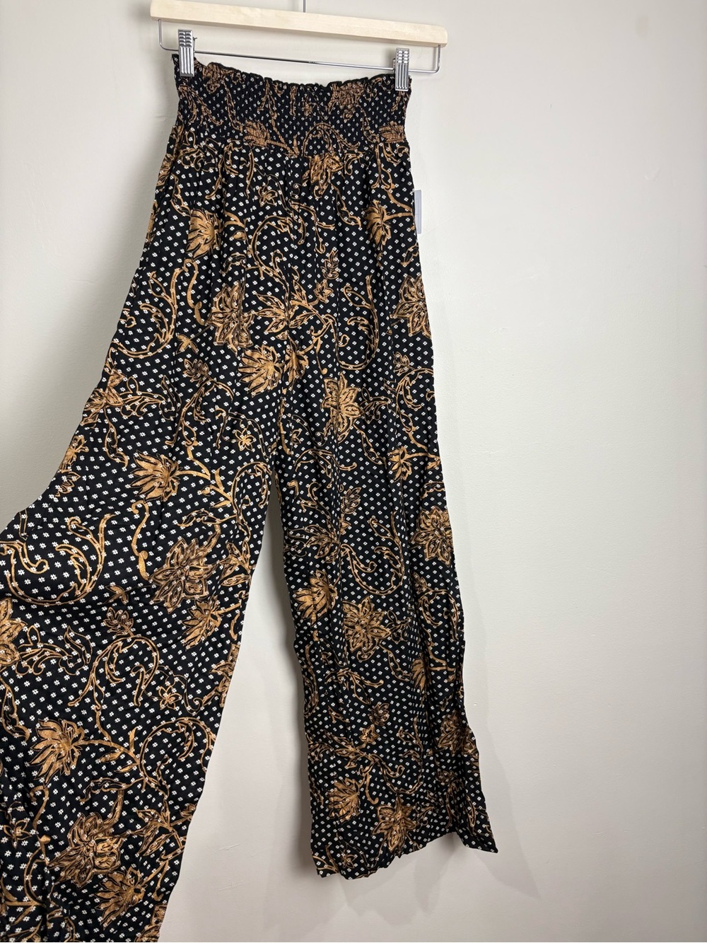 Urban Outfitters Black and Gold toned floral wide pants
